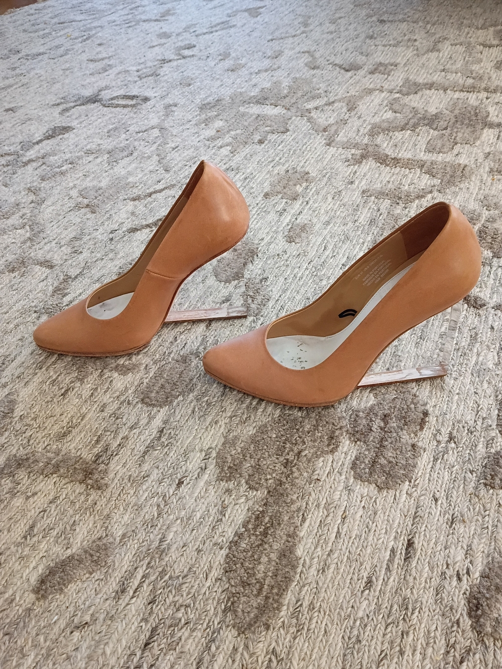 Rare RunwayCollection Maison Martin Margiela Tan Leather Clear Wedge Heel Pump - Picture 2 of 5